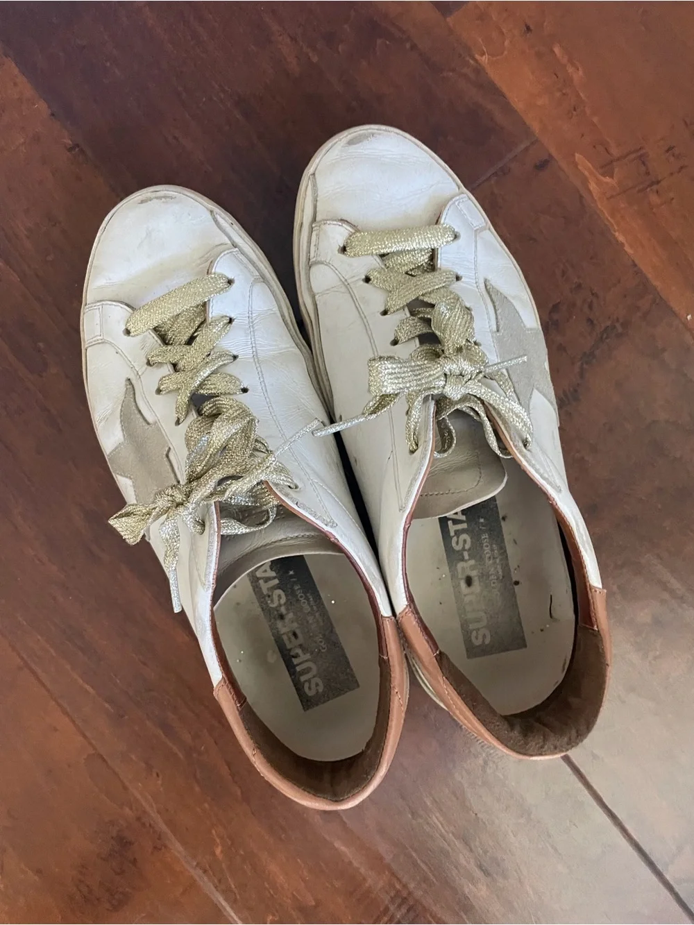 Golden Goose White & Tan Superstar Sneakers with Gold Star Size 40 (9.5 or 10) - Picture 3 of 8